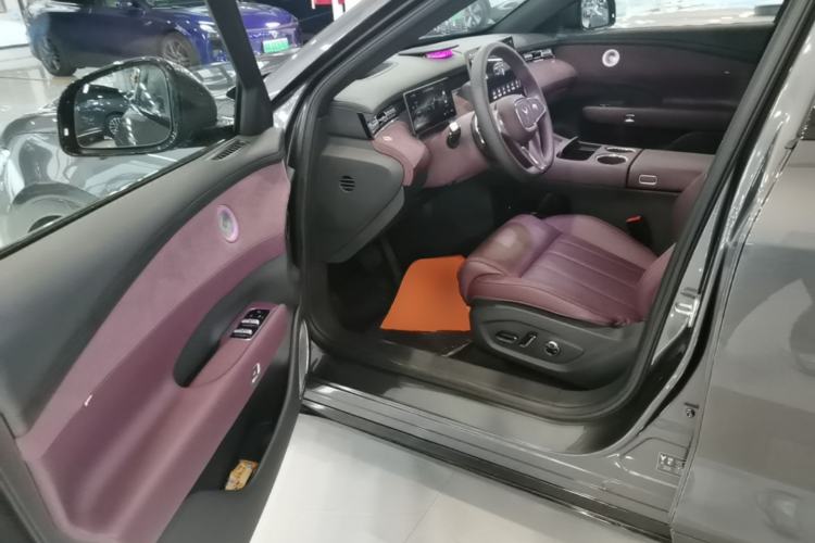 Used VOYAH FREE 2025 Model FREE+ Four-Wheel-Drive Qiankun Edition Driver Seat