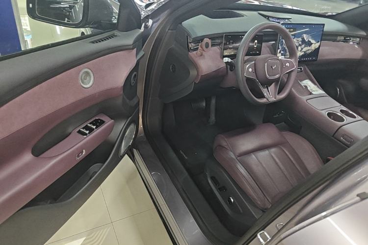Used VOYAH FREE 2025 Model FREE+ Four-Wheel-Drive Qiankun Edition Driver Seat