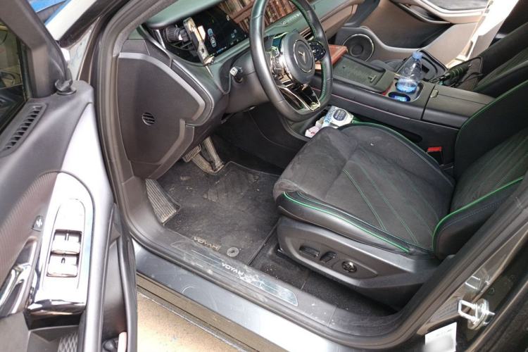 Used VOYAH FREE 2025 318 318 km Rear-Drive Touring Edition Driver Seat
