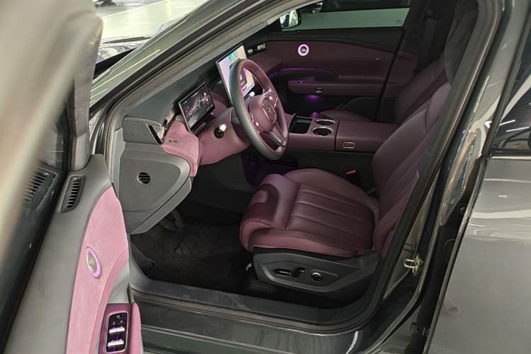 Used VOYAH FREE 2025 Model FREE+ Rear-Drive Qiankun Edition Driver Seat