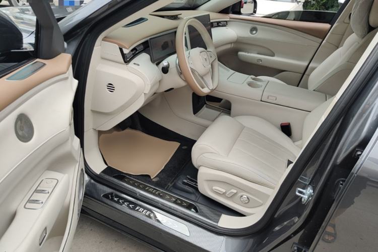 Used VOYAH FREE 2025 Model FREE+ Four-Wheel-Drive Qiankun Edition Driver Seat
