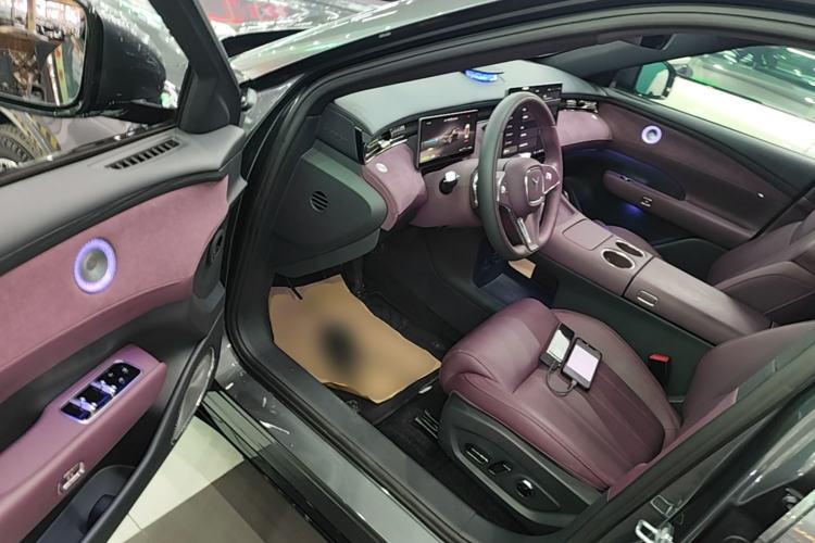 Used VOYAH FREE 2025 Model FREE+ Four-Wheel-Drive Qiankun Edition Driver Seat