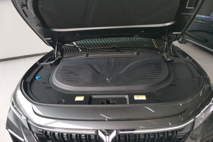 Used VOYAH FREE 2025 318 259 km All-Wheel-Drive Exploration Edition Engine Bay