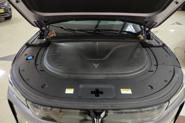 Used VOYAH FREE 2025 Model FREE+ Rear-Drive Qiankun Edition Engine Bay