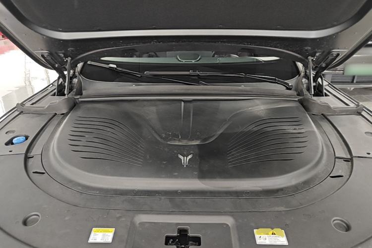 Used VOYAH FREE 2025 Model FREE+ Rear-Drive Qiankun Edition Engine Bay