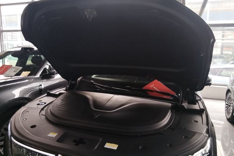 Used VOYAH FREE 2025 Model FREE+ Rear-Drive Qiankun Edition Engine Bay