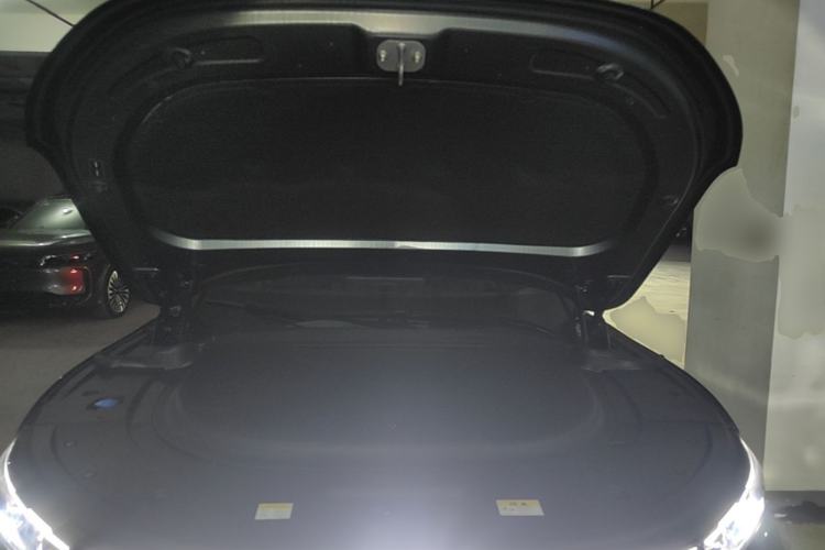Used VOYAH FREE 2025 Model FREE+ Rear-Drive Qiankun Edition Engine Bay