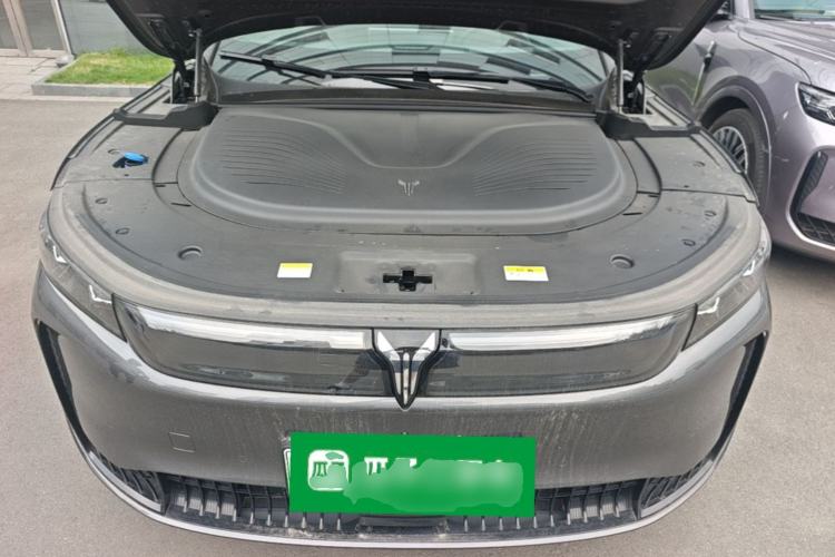 Used VOYAH FREE 2025 Model FREE+ Four-Wheel-Drive Qiankun Edition Engine Bay