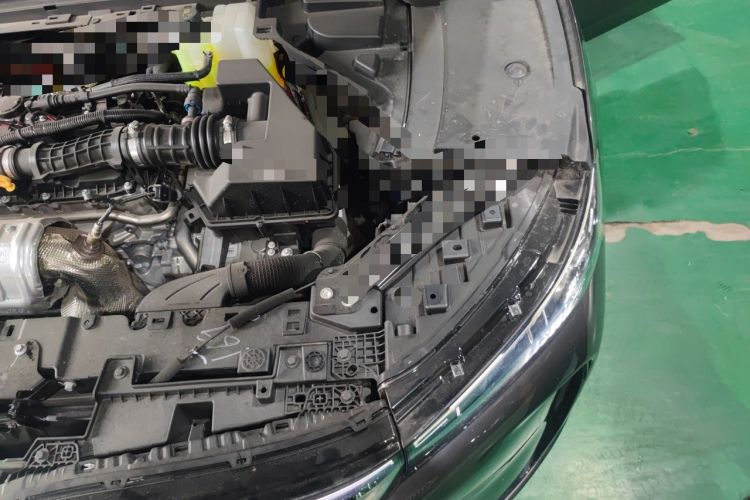 Used VOYAH FREE 2025 Model FREE+ Rear-Drive Qiankun Edition Engine Bay Left