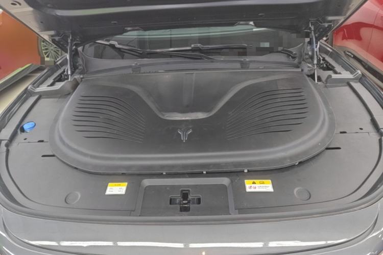 Used VOYAH FREE 2025 318 259 km All-Wheel-Drive Exploration Edition Engine Bay
