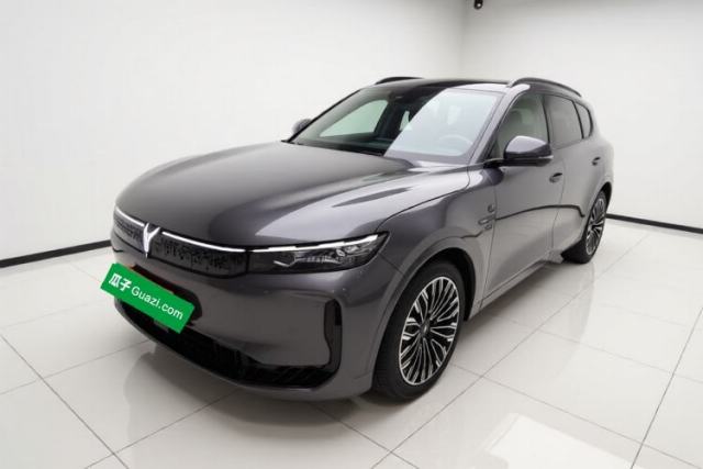 Used VOYAH FREE 2025 Model FREE+ Four-Wheel-Drive Qiankun Edition