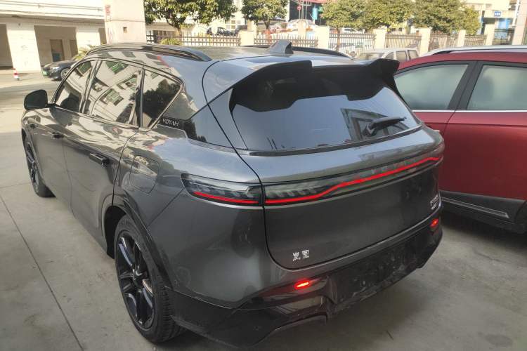 Used VOYAH FREE 2025 318 259 km All-Wheel-Drive Exploration Edition Exterior 2