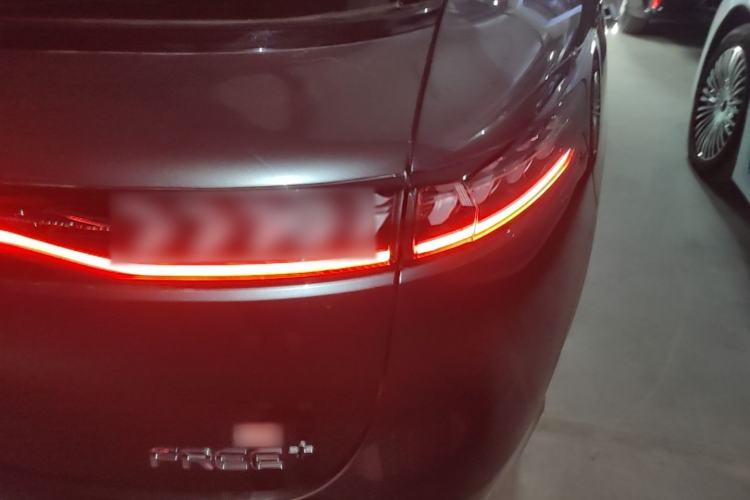 Used VOYAH FREE 2025 Model FREE+ Rear-Drive Qiankun Edition Exterior 3