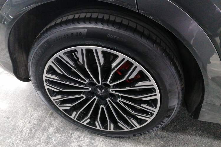 Used VOYAH FREE 2025 Model FREE+ Rear-Drive Qiankun Edition Exterior 5