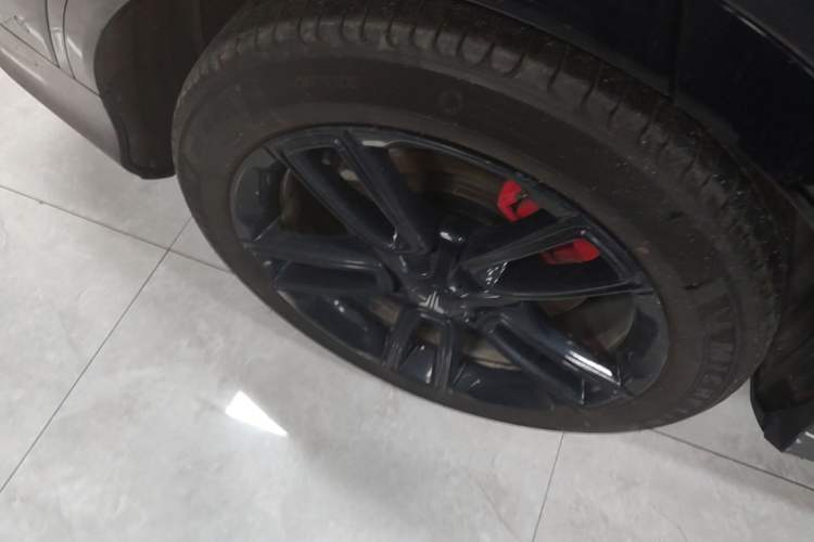 Used VOYAH FREE 2025 318 318 km Rear-Drive Touring Edition Exterior 5