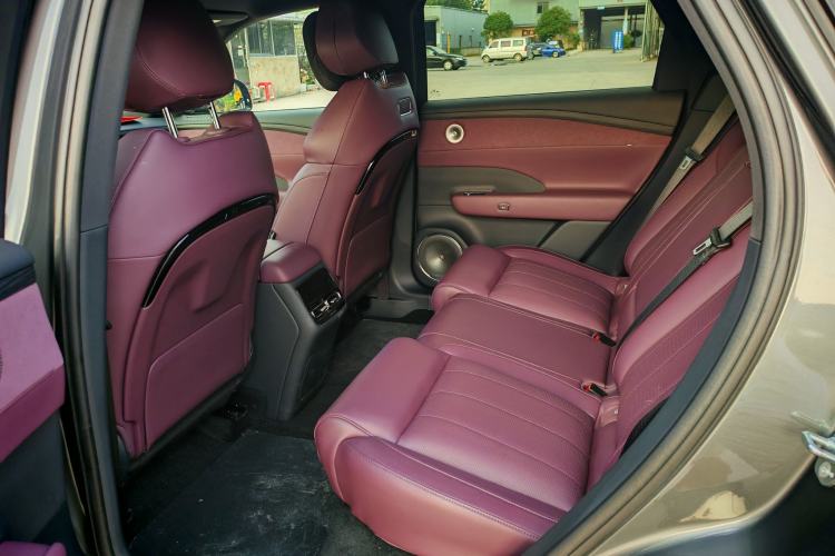 Used VOYAH FREE 2025 Model FREE+ Four-Wheel-Drive Qiankun Edition Exterior 6