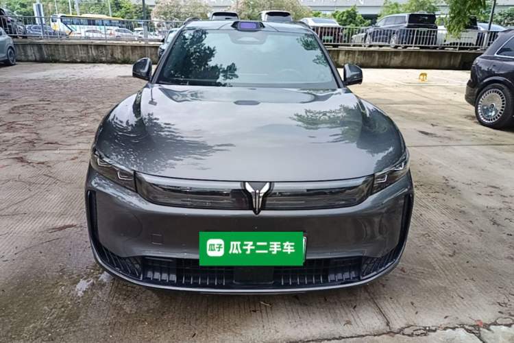 Used VOYAH FREE 2025 Model FREE+ Four-Wheel-Drive Qiankun Edition Front