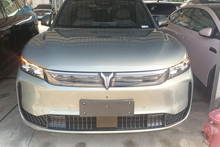 Used VOYAH FREE 2025 Model FREE+ Rear-Drive Qiankun Edition Front