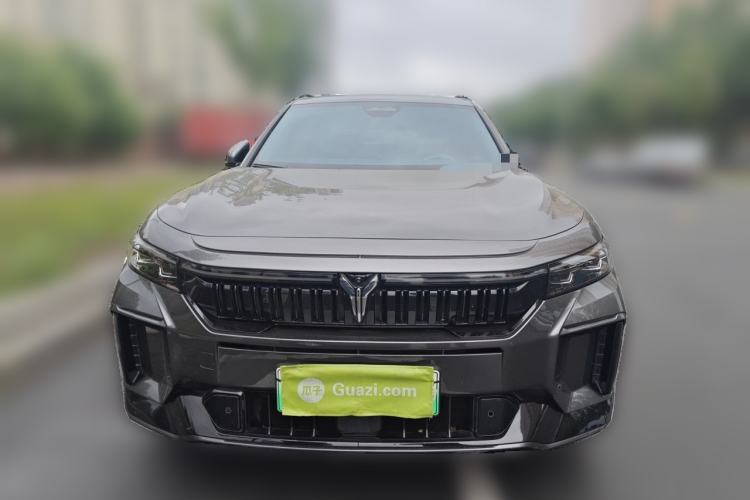 Used VOYAH FREE 2025 318 259 km All-Wheel-Drive Exploration Edition Front