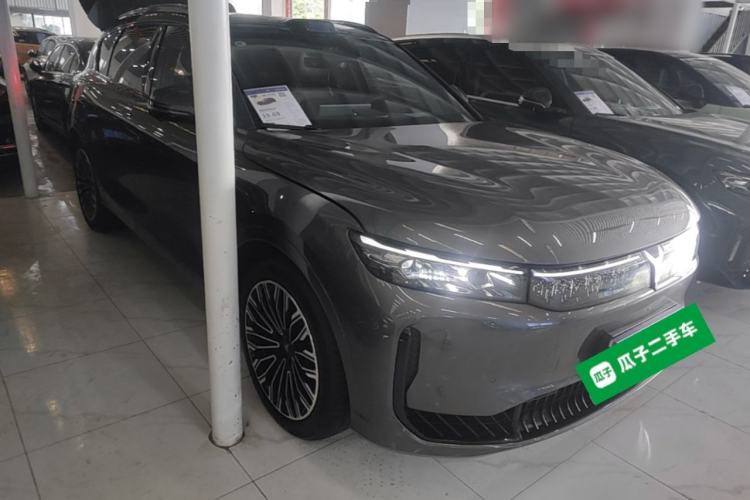 Used VOYAH FREE 2025 Model FREE+ Four-Wheel-Drive Qiankun Edition Front Right 45 Deg