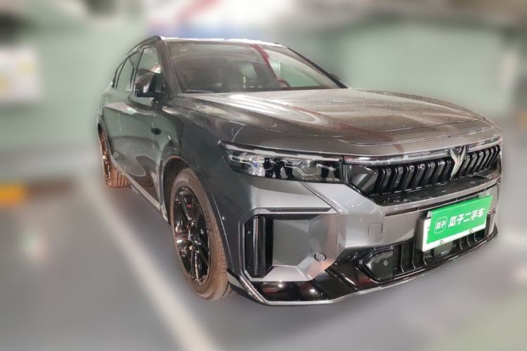 Used VOYAH FREE 2025 318 318 km Rear-Drive Touring Edition Front Right 45 Deg