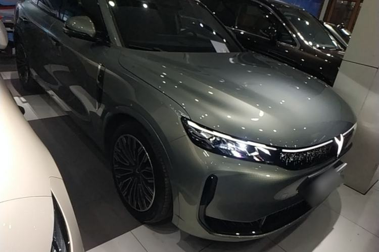 Used VOYAH FREE 2025 Model FREE+ Four-Wheel-Drive Qiankun Edition Front Right 45 Deg