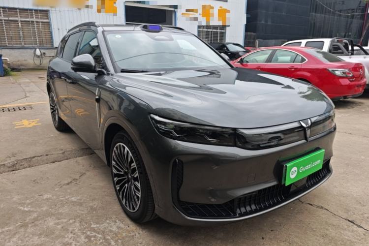 Used VOYAH FREE 2025 Model FREE+ Four-Wheel-Drive Qiankun Edition Front Right 45 Deg