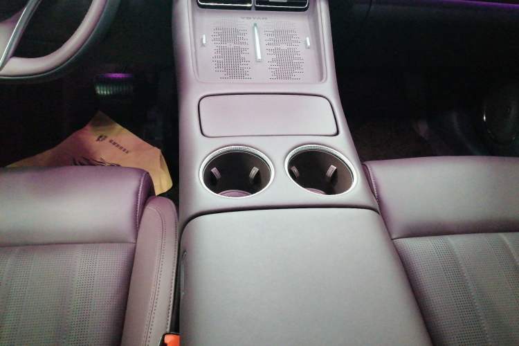 Used VOYAH FREE 2025 Model FREE+ Rear-Drive Qiankun Edition Gear Lever