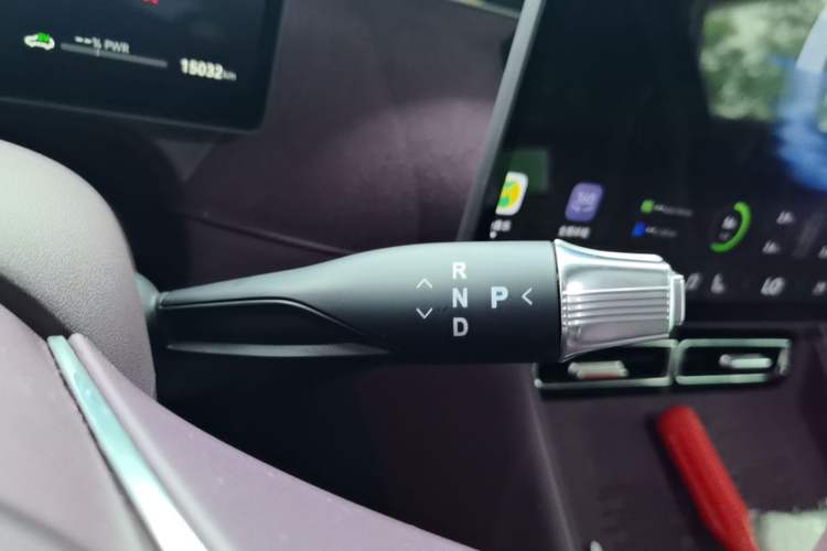 Used VOYAH FREE 2025 Model FREE+ Rear-Drive Qiankun Edition Gear Lever