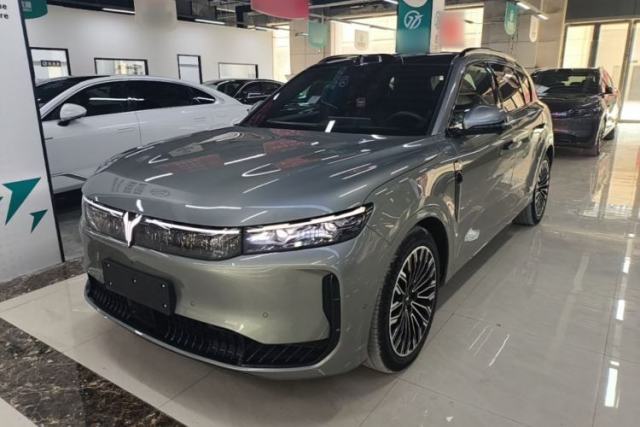 Used VOYAH FREE 2025 Model FREE+ Four-Wheel-Drive Qiankun Edition