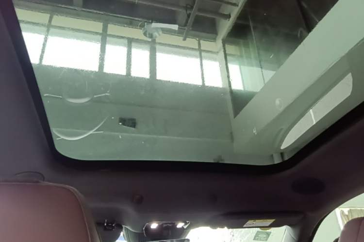 Used VOYAH FREE 2025 Model FREE+ Rear-Drive Qiankun Edition Headliner
