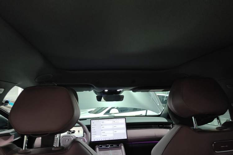 Used VOYAH FREE 2025 Model FREE+ Four-Wheel-Drive Qiankun Edition Headliner