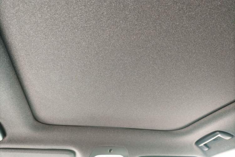 Used VOYAH FREE 2025 318 259 km All-Wheel-Drive Exploration Edition Headliner