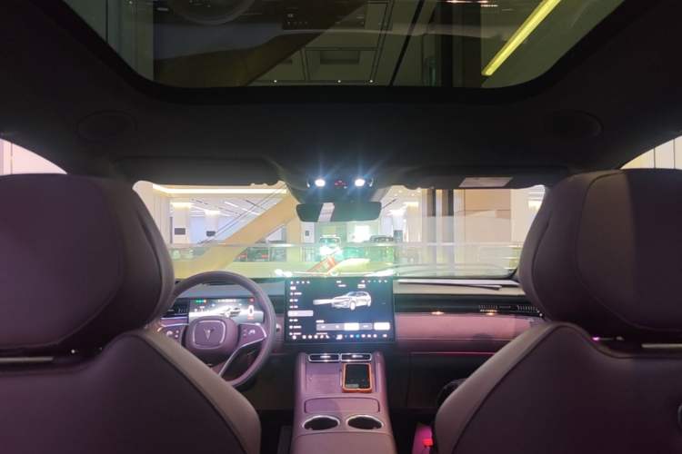 Used VOYAH FREE 2025 Model FREE+ Four-Wheel-Drive Qiankun Edition Headliner