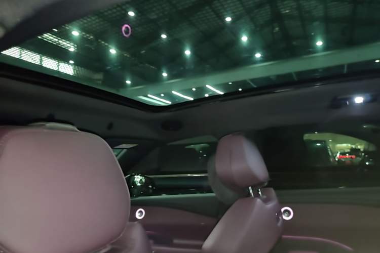 Used VOYAH FREE 2025 Model FREE+ Four-Wheel-Drive Qiankun Edition Headliner