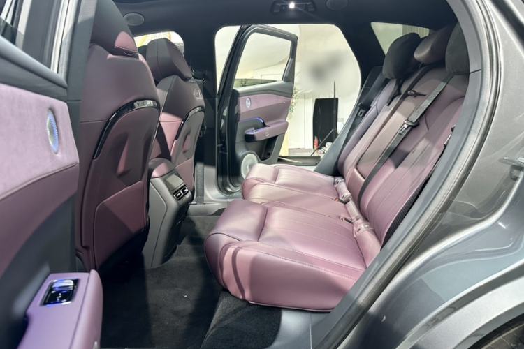 Used VOYAH FREE 2025 Model FREE+ Rear-Drive Qiankun Edition Interior 10