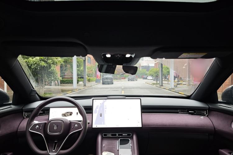 Used VOYAH FREE 2025 Model FREE+ Rear-Drive Qiankun Edition Interior 3