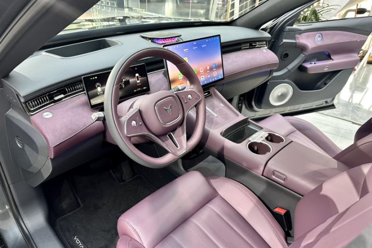 Used VOYAH FREE 2025 Model FREE+ Rear-Drive Qiankun Edition Interior 6