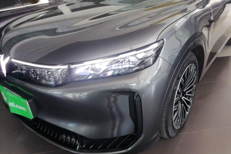 Used VOYAH FREE 2025 Model FREE+ Four-Wheel-Drive Qiankun Edition Left Front Headlight