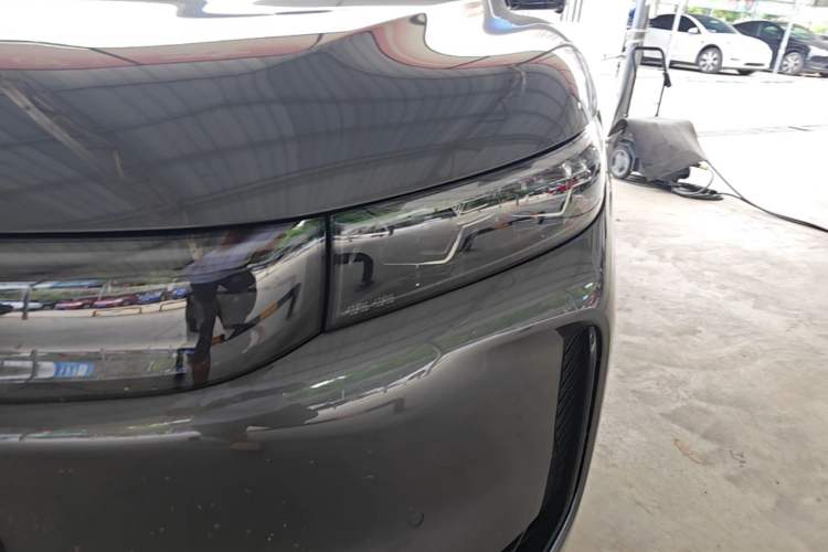Used VOYAH FREE 2025 Model FREE+ Four-Wheel-Drive Qiankun Edition Left Front Headlight