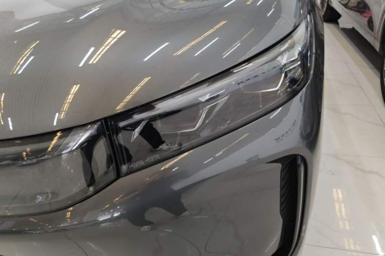 Used VOYAH FREE 2025 Model FREE+ Four-Wheel-Drive Qiankun Edition Left Front Headlight