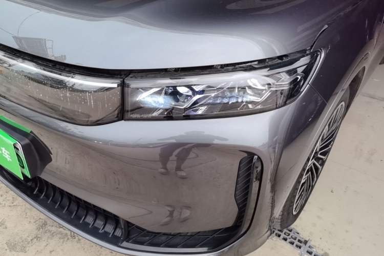 Used VOYAH FREE 2025 Model FREE+ Rear-Drive Qiankun Edition Left Front Headlight