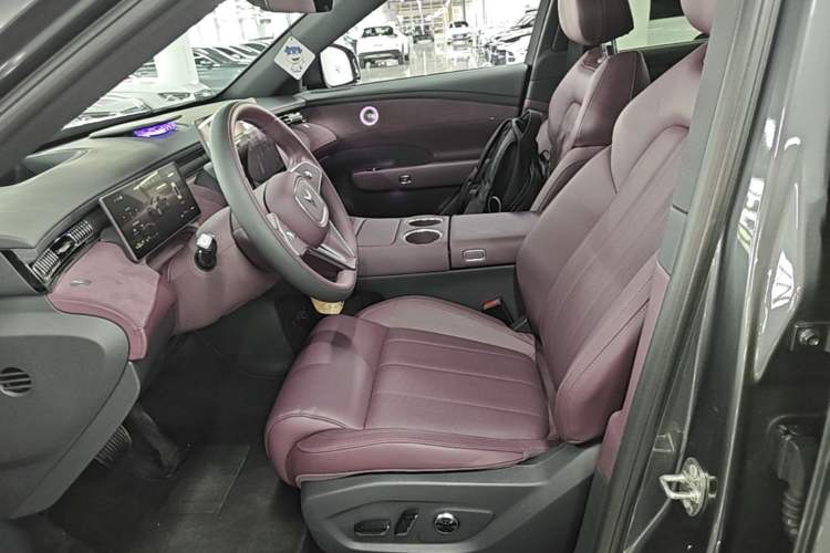 Used VOYAH FREE 2025 Model FREE+ Rear-Drive Qiankun Edition Left Front Seat