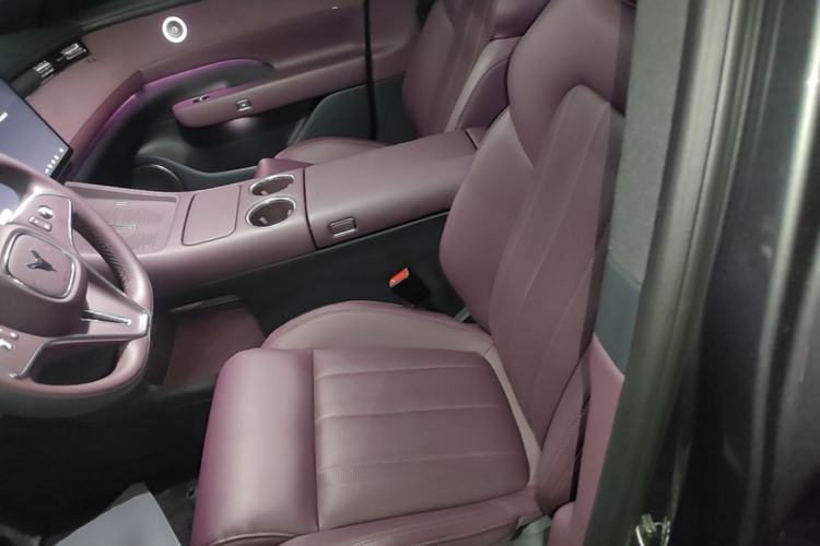 Used VOYAH FREE 2025 Model FREE+ Rear-Drive Qiankun Edition Left Front Seat