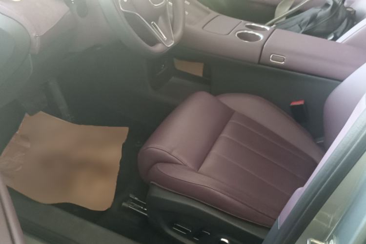 Used VOYAH FREE 2025 Model FREE+ Rear-Drive Qiankun Edition Left Front Seat