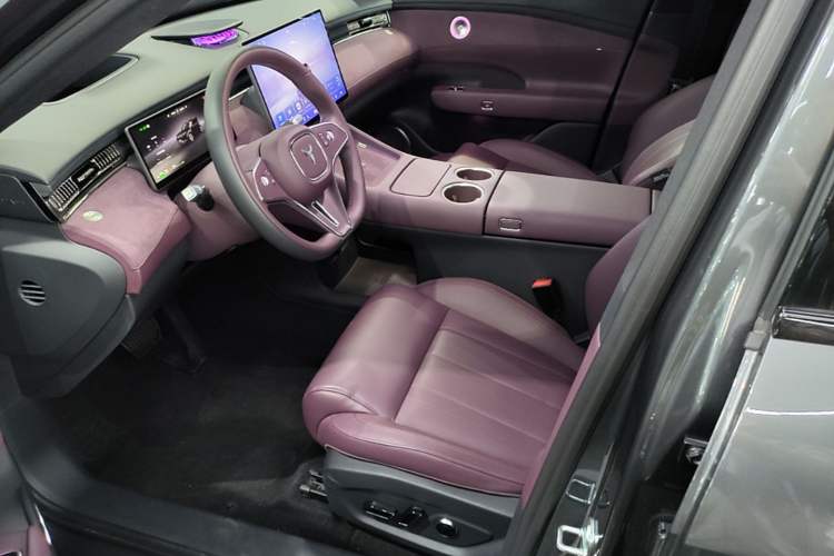 Used VOYAH FREE 2025 Model FREE+ Four-Wheel-Drive Qiankun Edition Left Front Seat