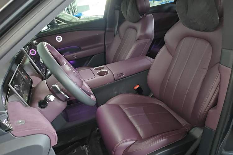 Used VOYAH FREE 2025 Model FREE+ Four-Wheel-Drive Qiankun Edition Left Front Seat