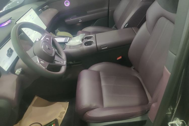 Used VOYAH FREE 2025 Model FREE+ Rear-Drive Qiankun Edition Left Front Seat