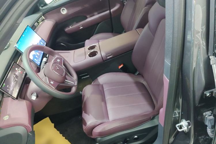 Used VOYAH FREE 2025 Model FREE+ Four-Wheel-Drive Qiankun Edition Left Front Seat