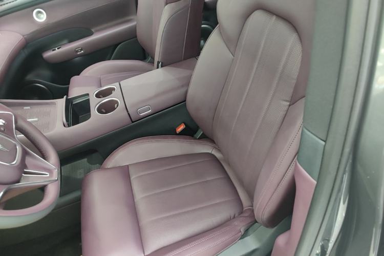 Used VOYAH FREE 2025 Model FREE+ Rear-Drive Qiankun Edition Left Front Seat